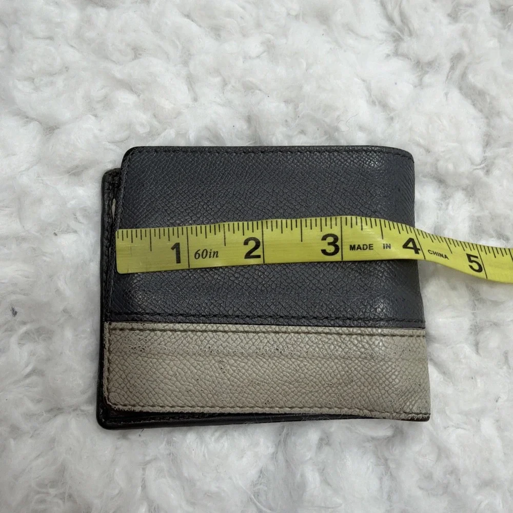 BURBERRY Wallet Men Bifold Gray Leather Made In Italy Classic Two Tone Designer
